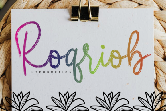 Roqriob: A Handwritten Font That Brings Warmth to Editorial Design